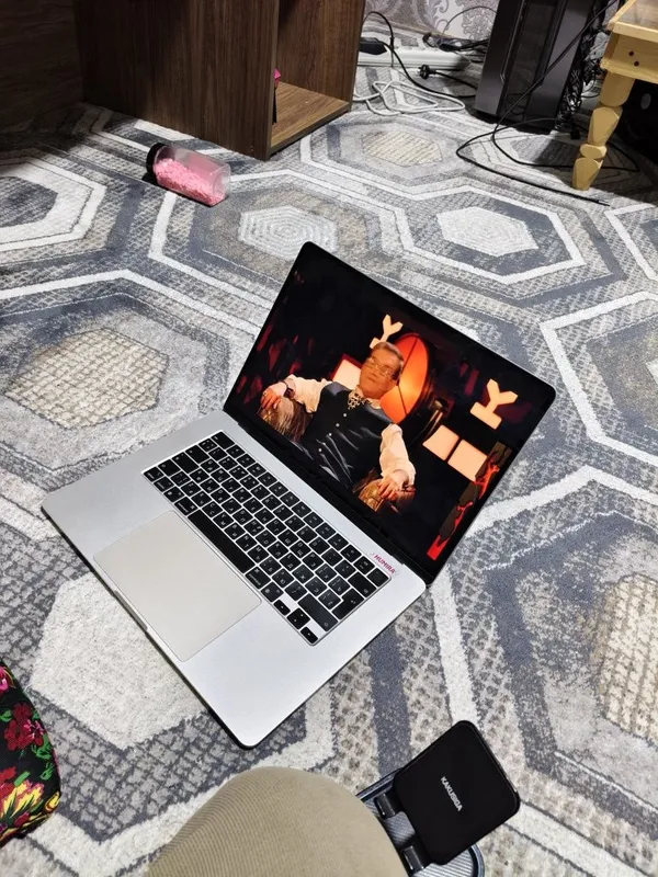 Macbook Air 15 M3 — фото 1