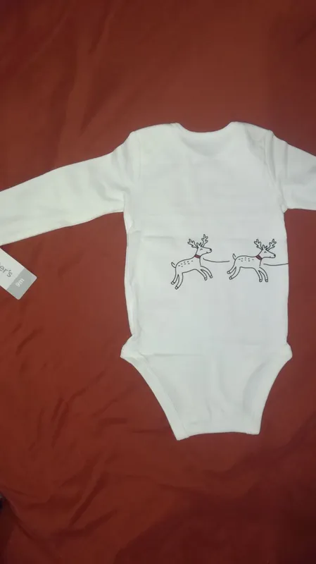 Новагодный боди от carters
