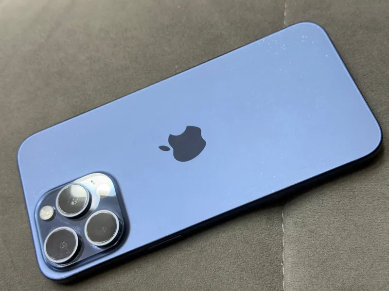 Продаю личный телефон - IPHONE 15 Pro MAX — фото 3