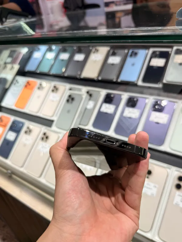 iPhone 13 Pro Max 128 ГБ 5