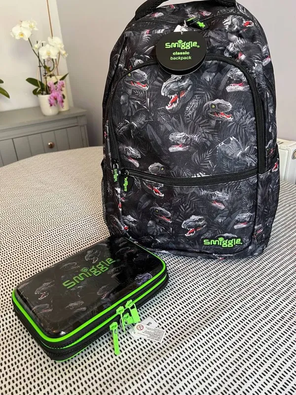 Рюкзак smiggle отличного качества
