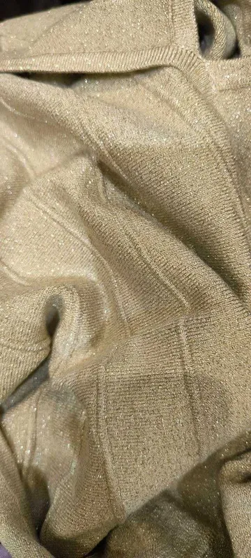 Ishlatilgan kiyim sotiladi 3 Ishlatilgan kiyim sotiladi 3