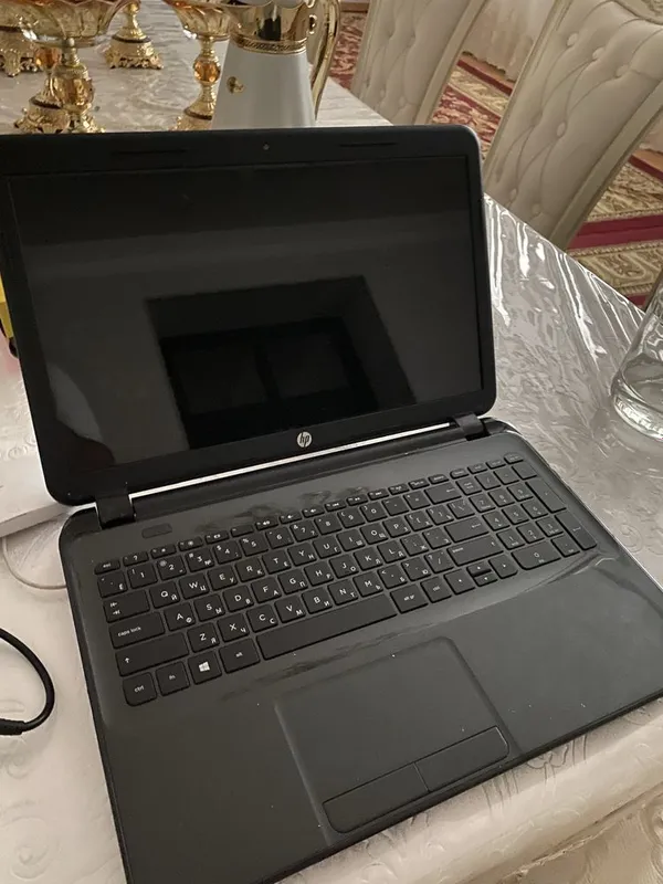 HP Noutbuk Srochna Sotiladi 700.000 1 HP Noutbuk Srochna Sotiladi 700.000 1