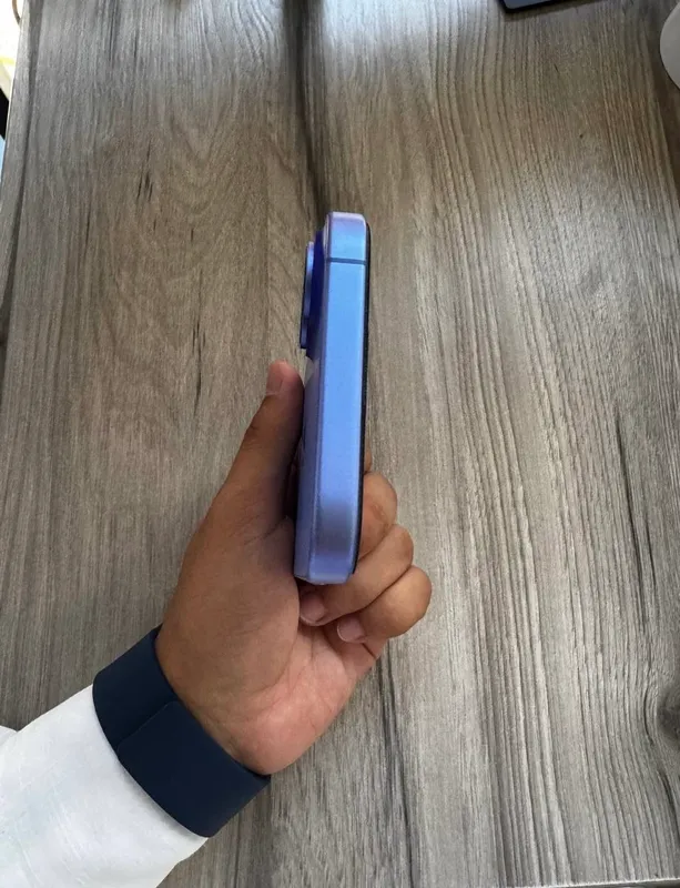 iPhone 16 5