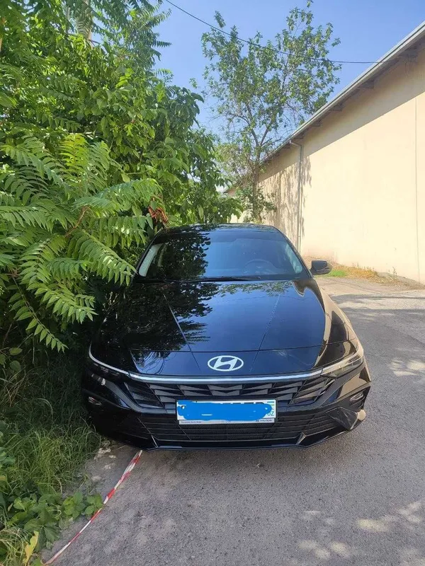 Узимники зур холатда Hyundai Elantra 4 Узимники зур холатда Hyundai Elantra 4