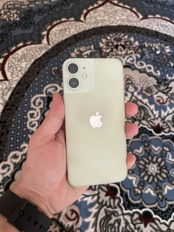 Продается iPhone 12 mini 128GB — фото 1