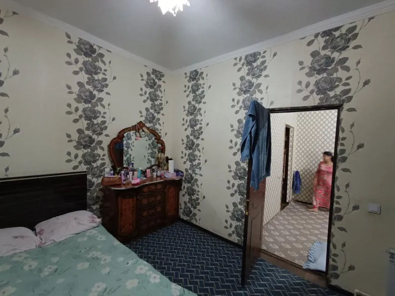 2/4/5 сотилади 43м² 3