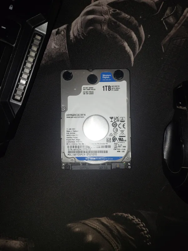 Жесткий диск WD 1TB от ноутбука