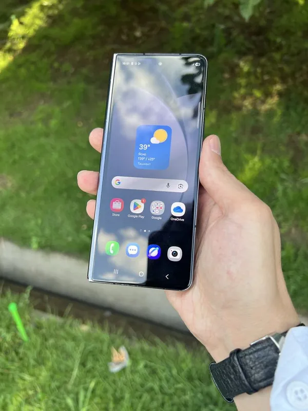 Samsung Z Fold 5 12/512GB dous 1 Samsung Z Fold 5 12/512GB dous 1