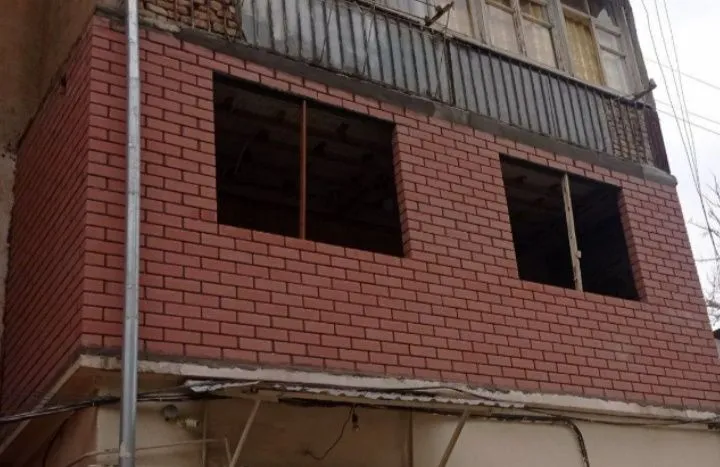 Balkonga g'isht teramiz.Kladka balkon. Керпичная кладка балканов — фото 2