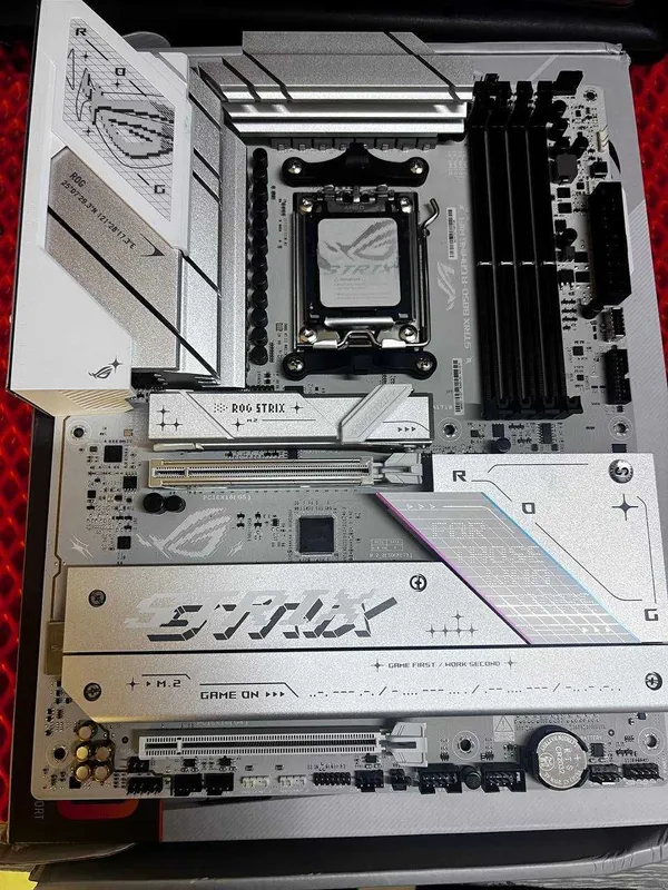 Asus rog b850-a gaming wifi — фото 4