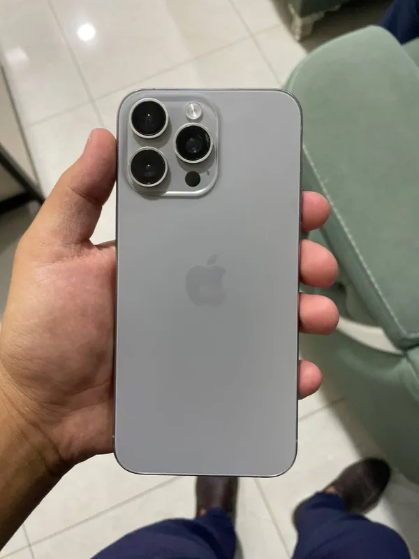 Iphone 15 pro max — фото 1
