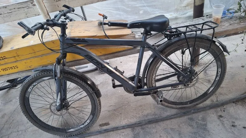 Velosped sotiladi 1 Velosped sotiladi 1