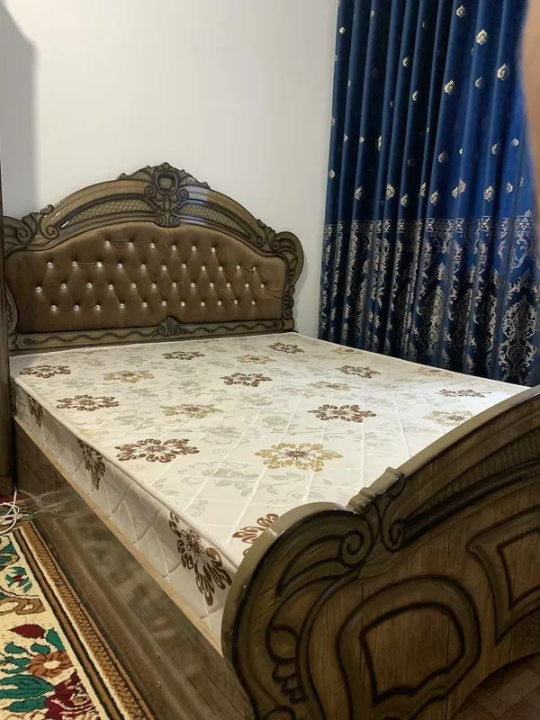 Продаётся спалный гарнитур в очень хорошем состоянии,