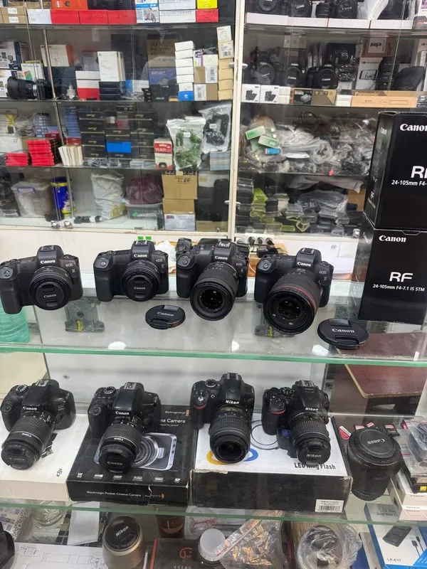 Canon R va R8 arzon narxdan bor