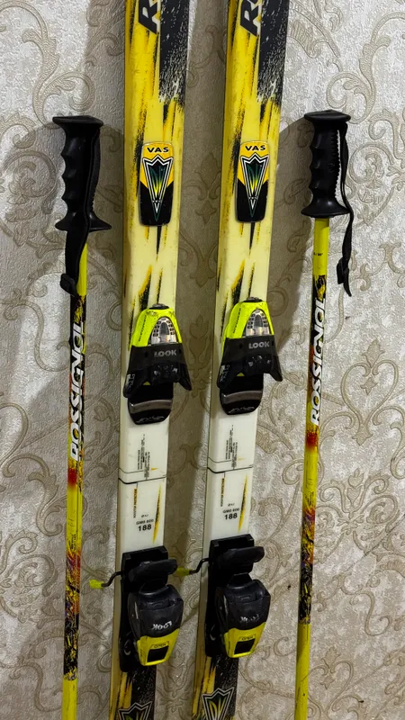 Rossignol tog‘ chang‘ilari 184 sm + tayoqlar 2