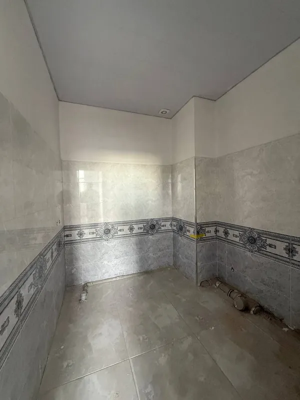 Келес Йули вдоль дороги 3/6/9 с ремонтом 2 сан узла 78 м² с балконом 5