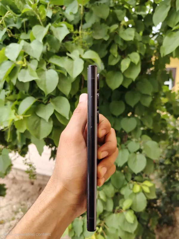 Samsung S23 Ultra срочно продается 7