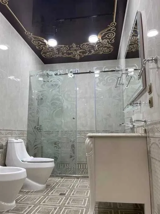 Rakat ko‘chasida yevro ta’mirli va to‘liq jihozlangan hovli ijaraga *F 6