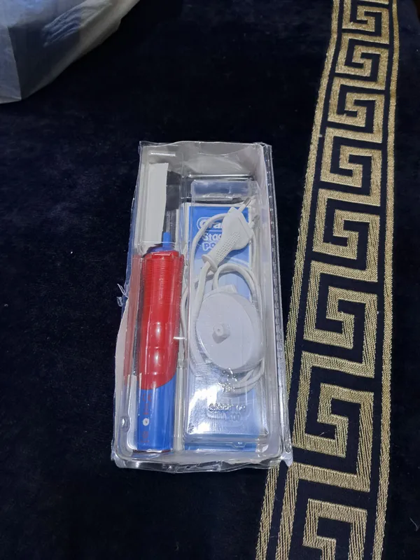 Электрическая детская зубная щетка Oral B