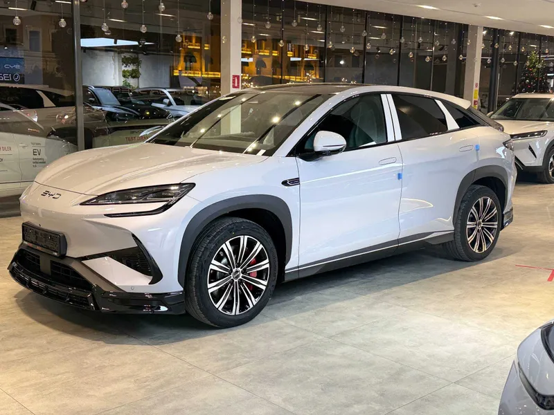 Byd Sealion 7 567 km masofa yura oladigan Sotuvda mavjud! 3 Byd Sealion 7 567 km masofa yura oladigan Sotuvda mavjud! 3
