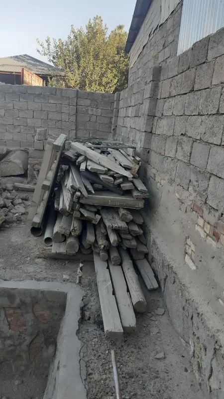 Чёрный потолок учун ёгочлар тез ва арзон сотилади — фото 1 Чёрный потолок учун ёгочлар тез ва арзон сотилади — фото 1