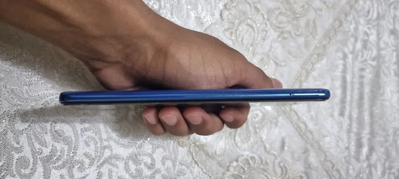 Samsung A50 4
