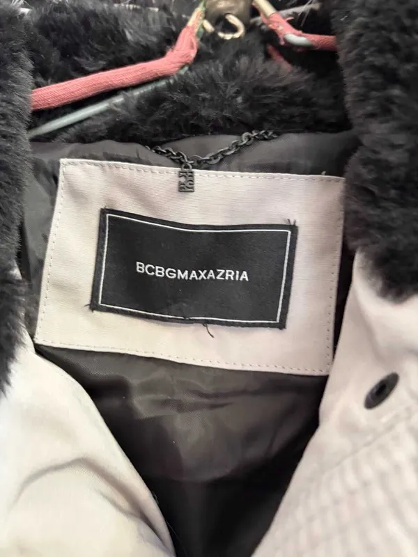 bcbgmaxazria Зимняя куртка из США — фото 1