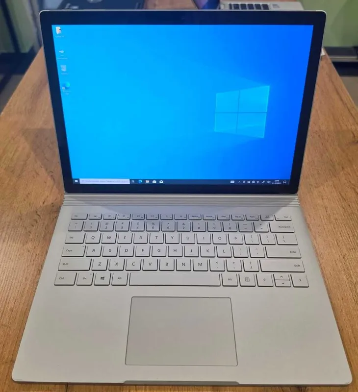 Трансформер Surface Book 3