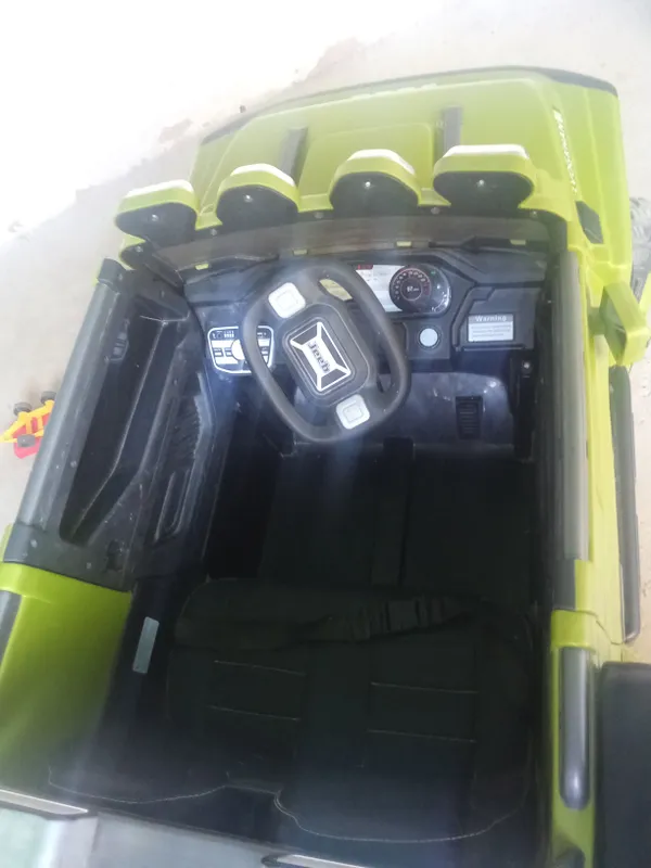 Детская машинка JEEP 1