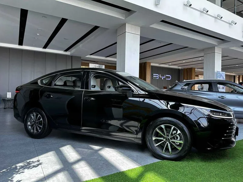 Новый BYD Seal 6 с гарантией от официального дилера 1 Новый BYD Seal 6 с гарантией от официального дилера 1
