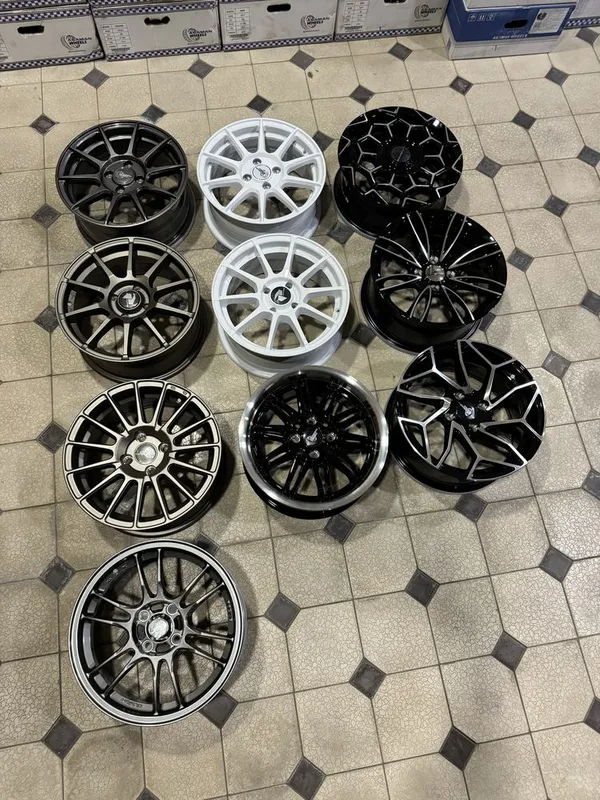 R-15 Sport ва Vossen Дискклар.
