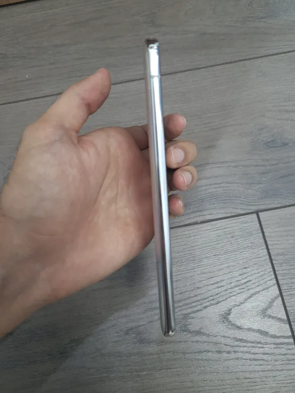 Samsung Galaxy A90 5G 4