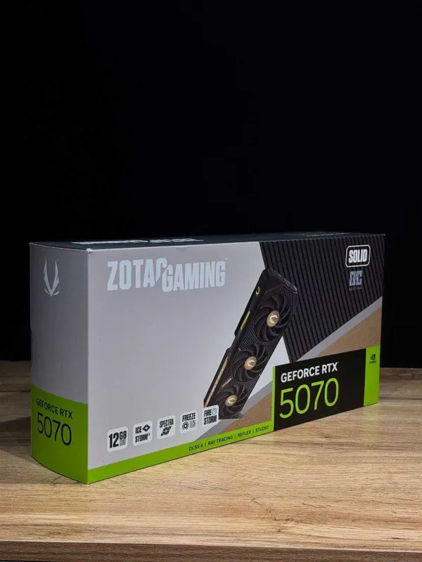RTX 5070 12GB Gddr7, Zotac Solid Oc , Видеокарта