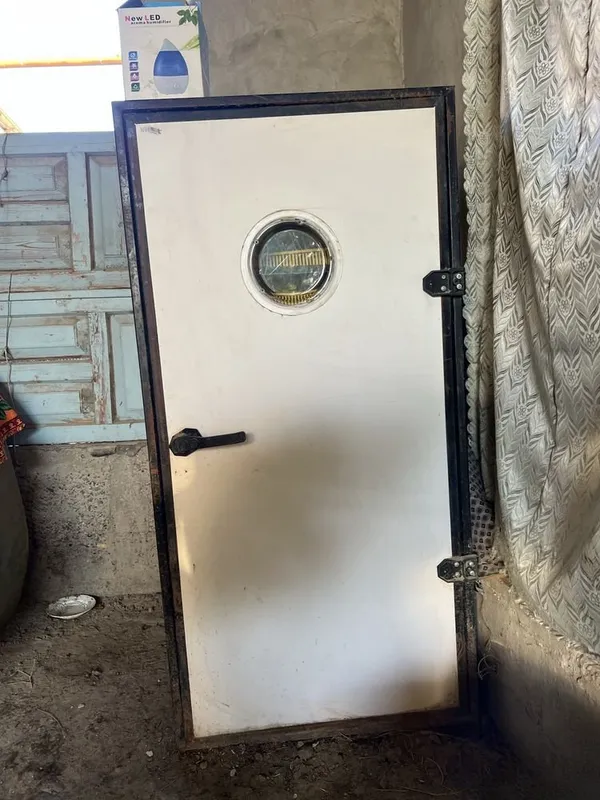 Inkubatr joʻja chiqaradigan 3 Inkubatr joʻja chiqaradigan 3