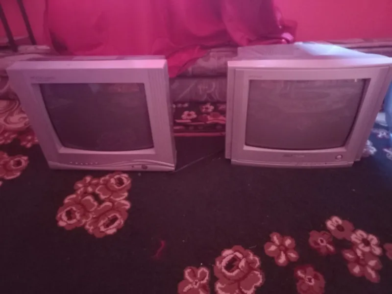 Telifezor 2ta samsung 2ta xayrun arzonga beriladi y