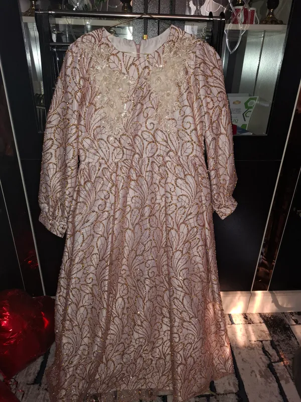 Kelinlar uchun organza koʻylak