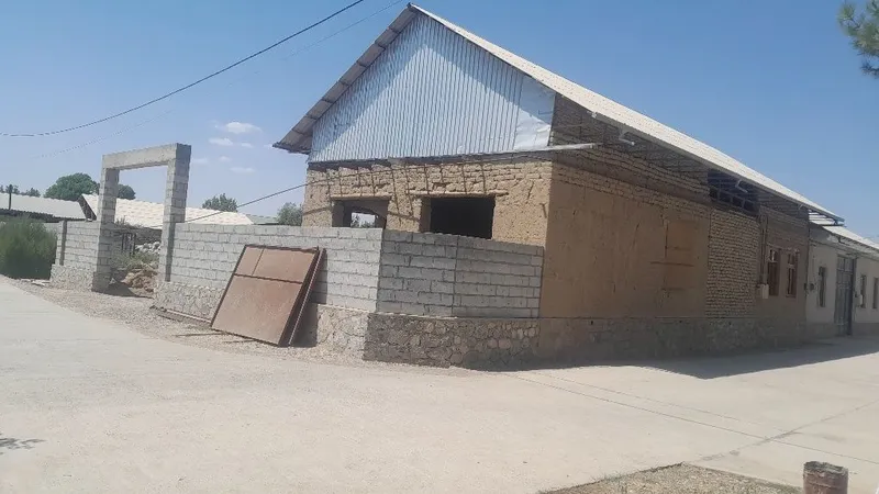 Narpaydan hovli sotiladi Narpaydan hovli sotiladi