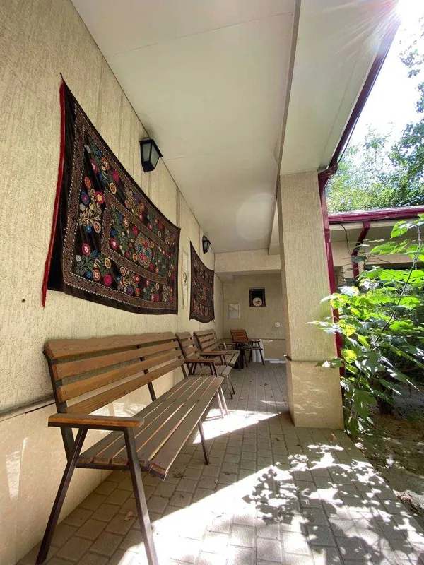 м.Х.Алимжана офис УЦ 2-этажа 554 м² 7-8 кабинетов 4 с/у двор 2-линия — фото 2