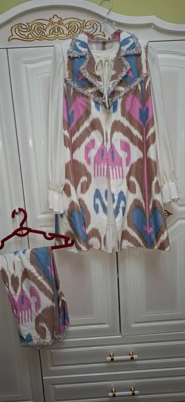 Платье и брюки Adras 3 Платье и брюки Adras 3