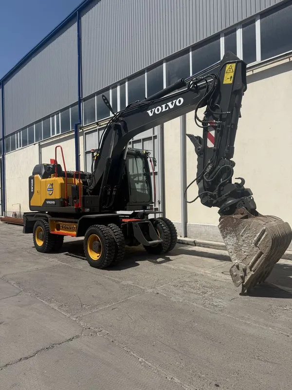 VOLVO EW140E 2019год 11000 моточас
