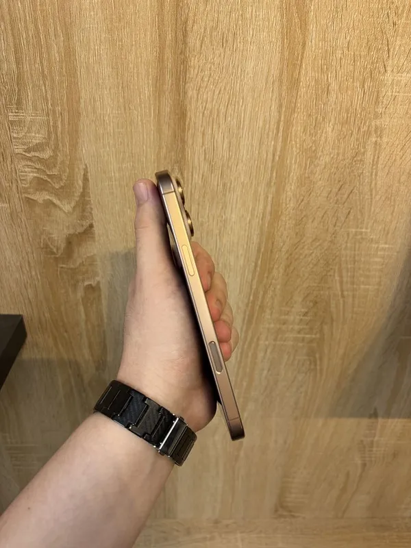 Iphone 16 pro max 5 Iphone 16 pro max 5