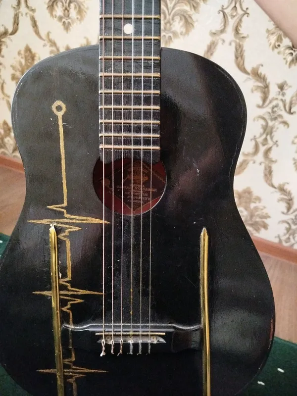 Gitara Leningrada 3 Gitara Leningrada 3