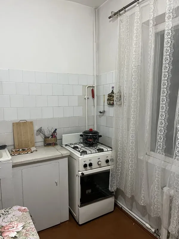 Сдача в Аренду оборудованной квариры на ул. Кадышева напротив базара 3