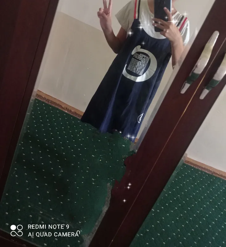 bu kiyim 2 marta kiyilgan matosi yaxshi 2