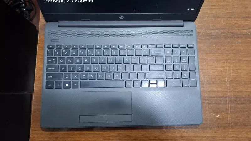 HP Noutbuk holati a'lo — фото 2