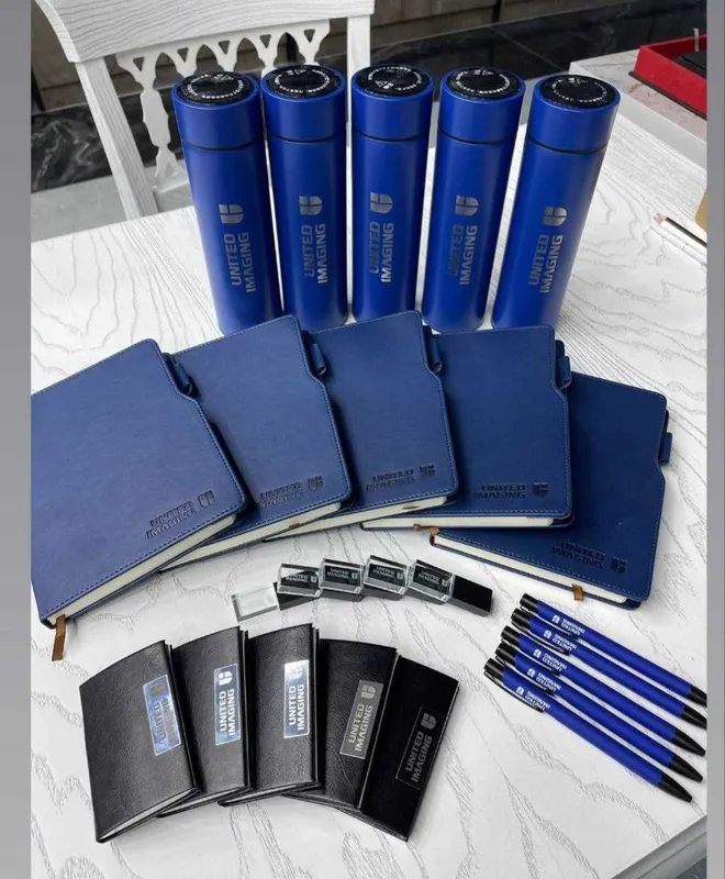 tadbirlar uchun printli sovg'alar ruchka,blaknot,paket