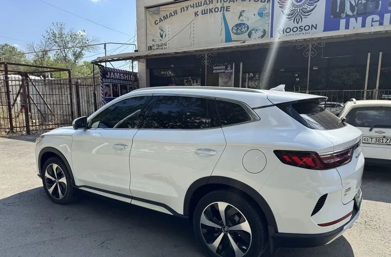 Продаётся BYD 2023 года 3 Продаётся BYD 2023 года 3