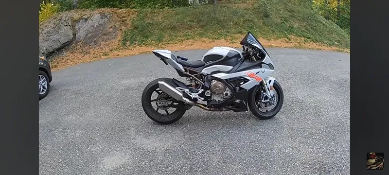 S1000RR выхлоп сотилади оригинал