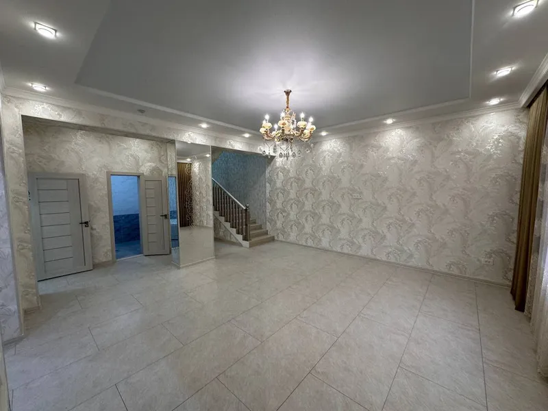 Продаётся дом в поселке Салар 5